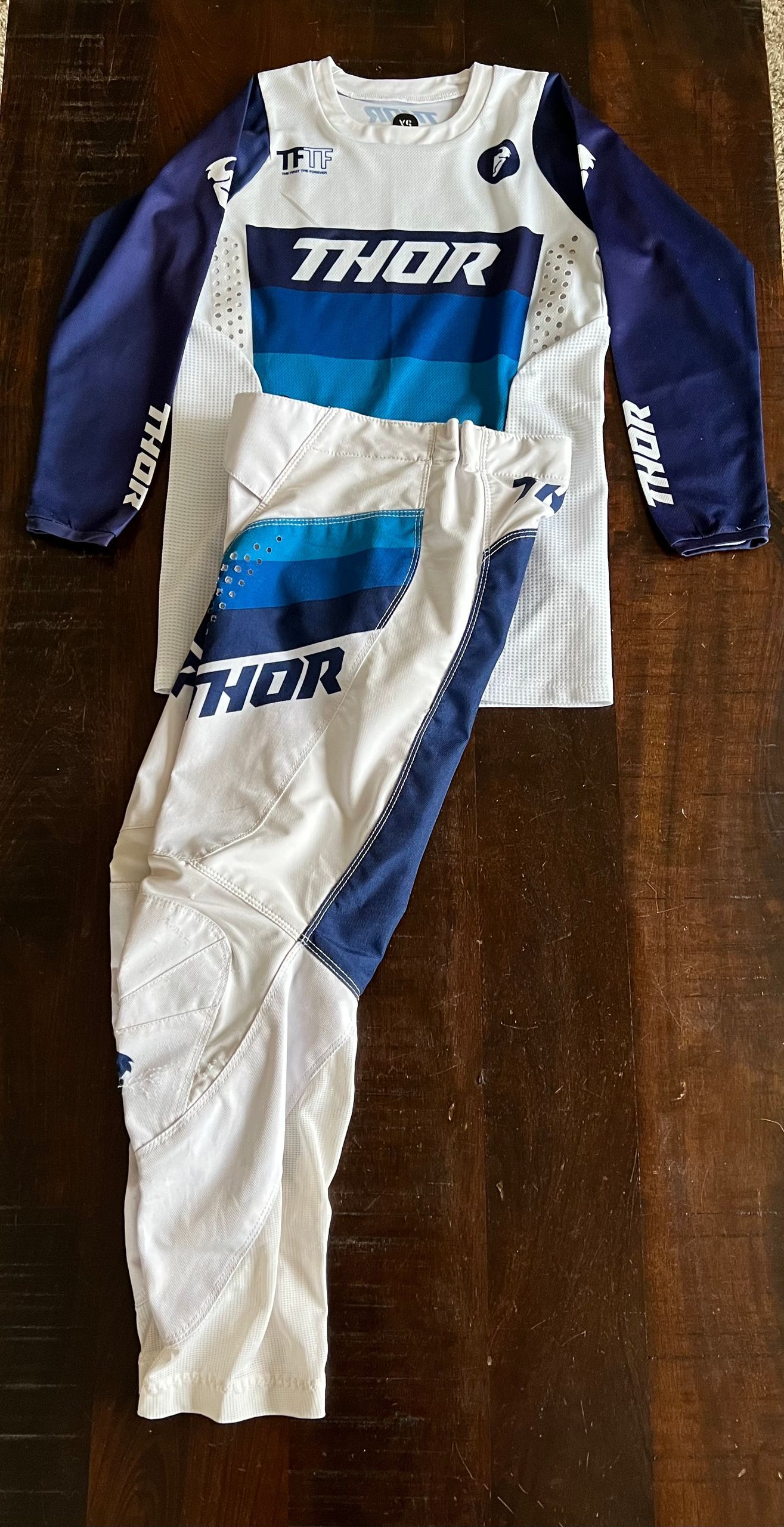 Thor Youth Pulse Jersey and Pant White / Navy Blue