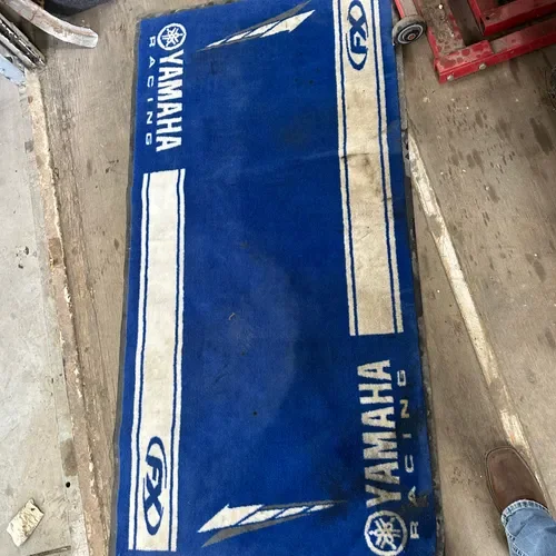 Large Yamaha Racing Mat