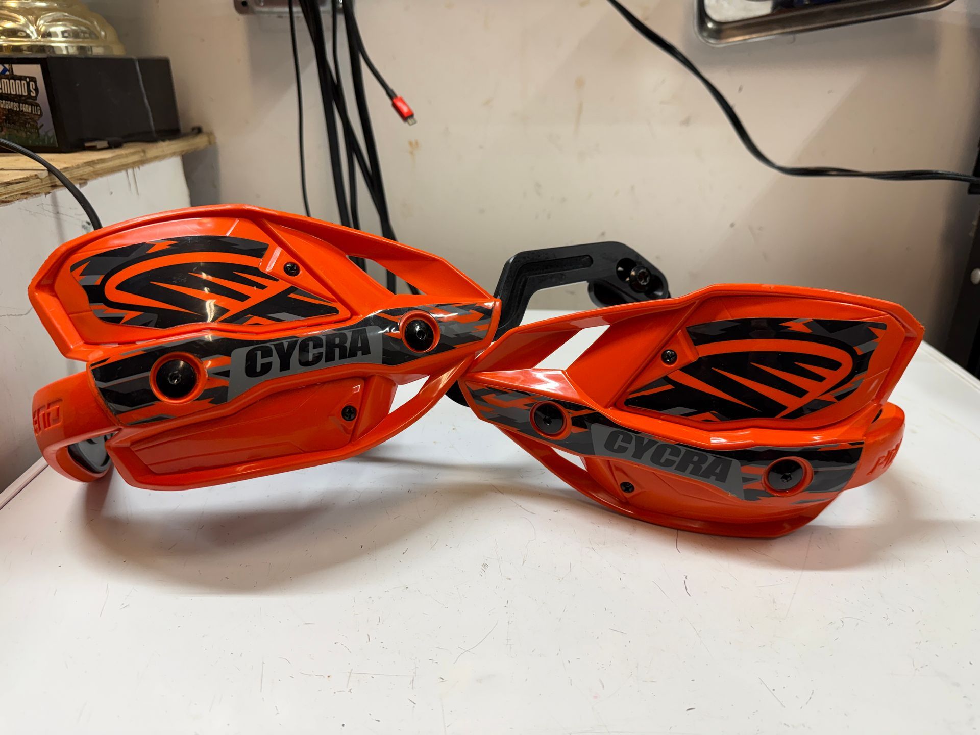 Cycra Probend Ultra CRM SE Wrap Around Handguards