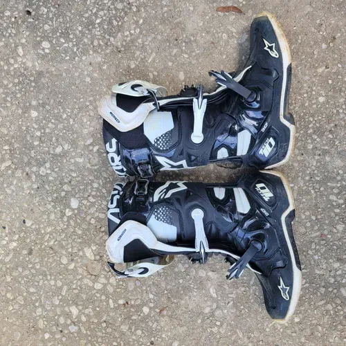 Alpinestars Tech 10s Size 10