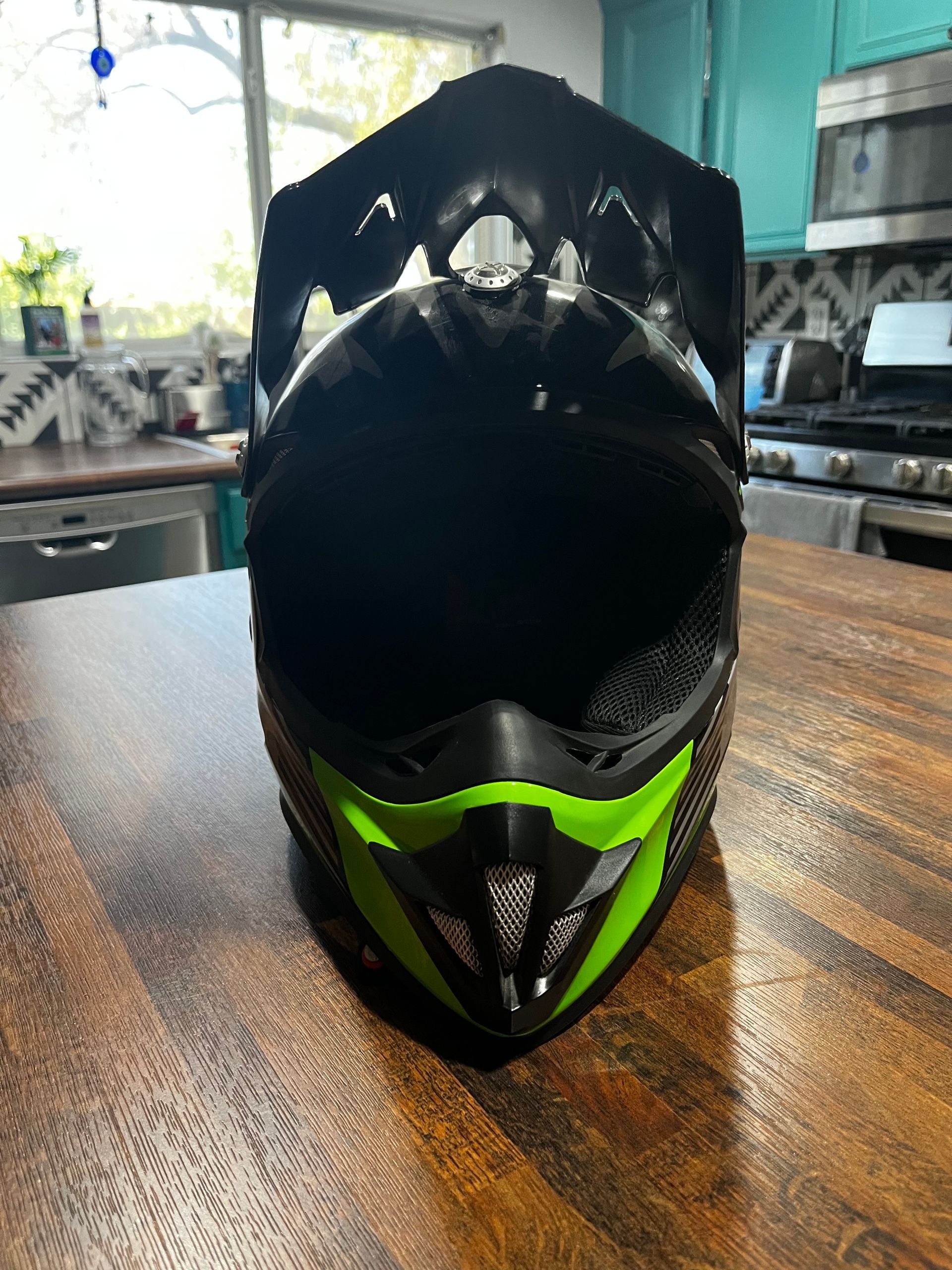 BiLT Helmet