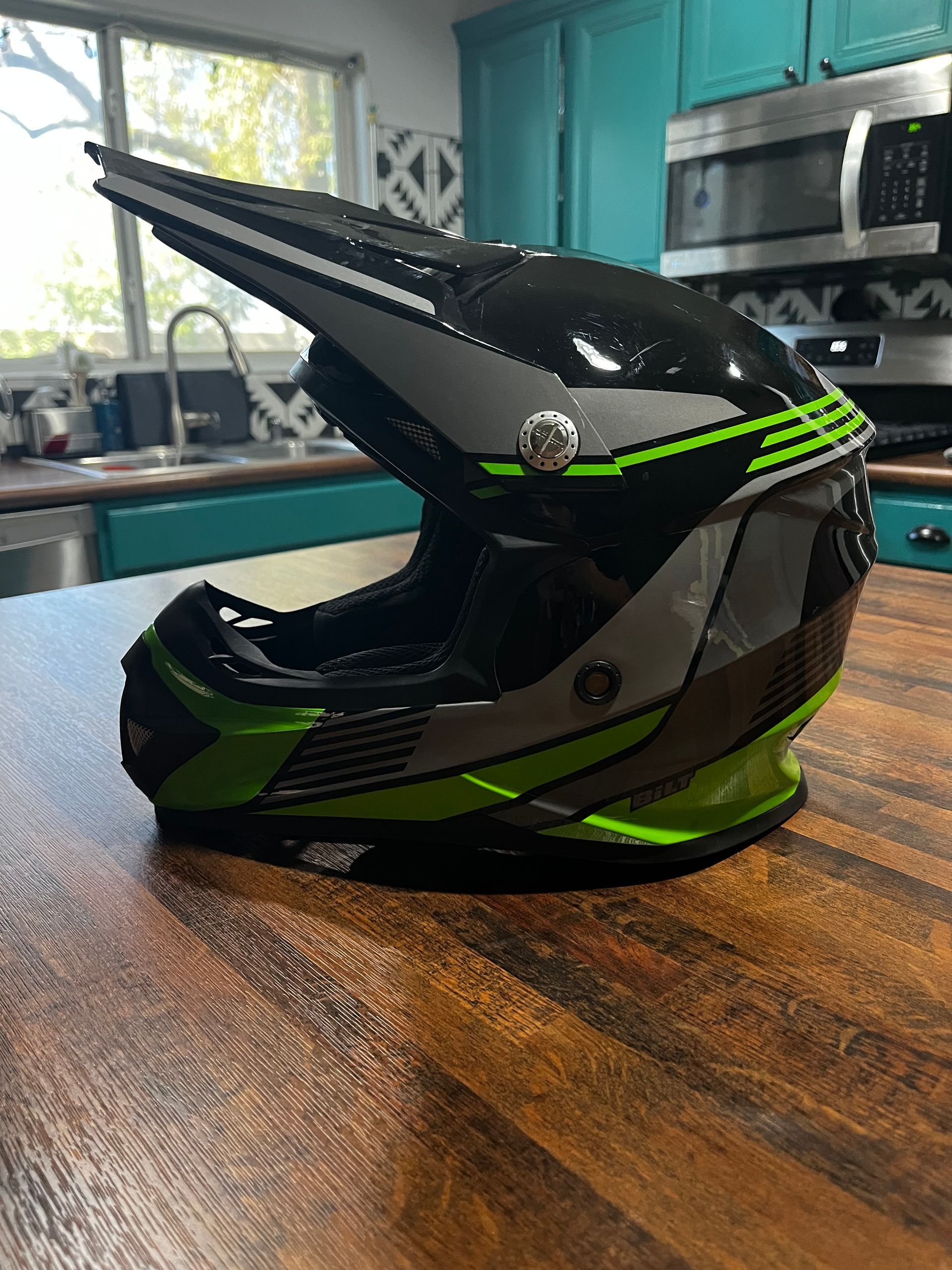 BiLT Helmet