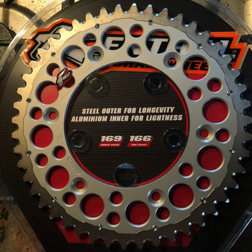 New 47 Tooth Honda CR / CRF Rear Sprocket Renthal Twin Ring 