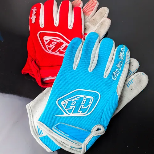 Large 2-Pack Troy Lee Designs GP Air Gloves Red & Blue SAME DAY SHIPPING!