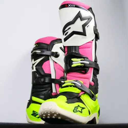 Sz.10 Tech 10 LE• Same Day Shipping! •Radiant(White/Pink/HiViz)•Alpinestars•