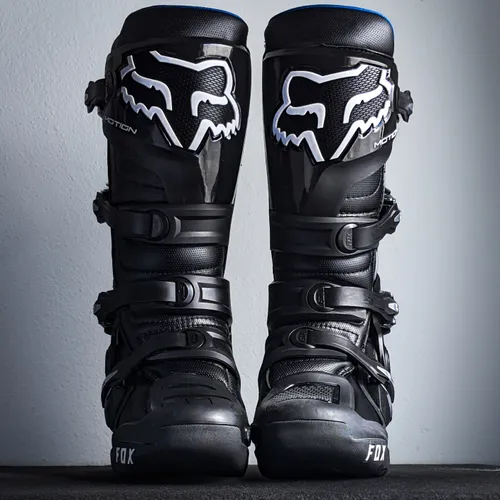 SALE Like New Fox Motion Boots White/Black WILL SHIP TODAY!