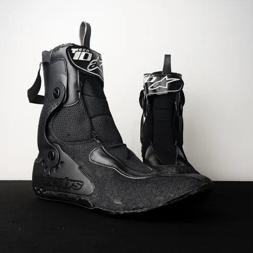 WKND SALE Sz.12 Tech 10  Like NEW!•Red Torch•Limited Edition•SAME DAY SHIPPING!