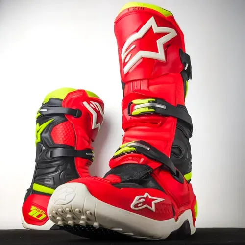 WKND SALE Sz.12 Tech 10  Like NEW!•Red Torch•Limited Edition•SAME DAY SHIPPING!