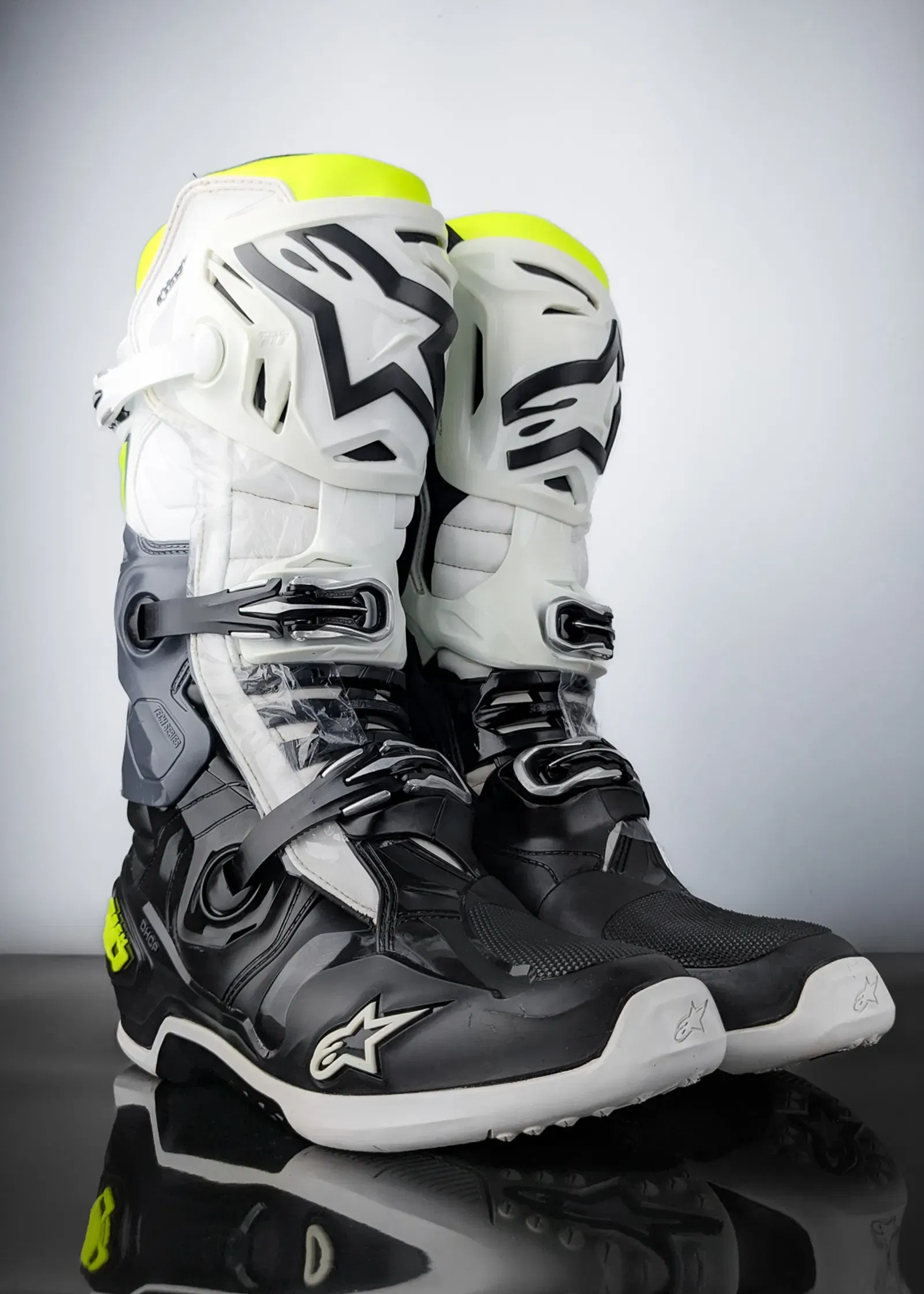 Tech 10 2024 alpinestars 2019