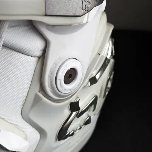 Sz.12•Pure White•Fox Instinct Boots•Make an Offer!
