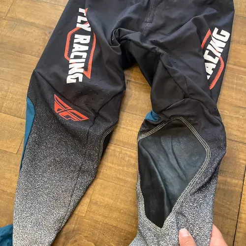 Fly Racing Evolution Set - Size XL 34