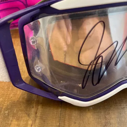 Jason Anderson Budds Creek '22 Goggles & Team Fried Flag