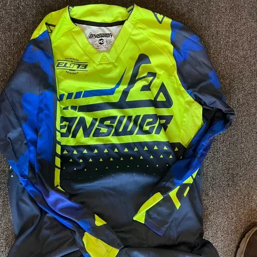 Answer Racing Gear Set 28 / L