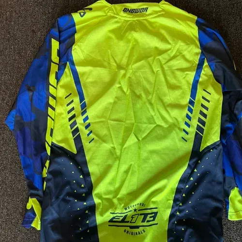 Answer Racing Gear Set 28 / L