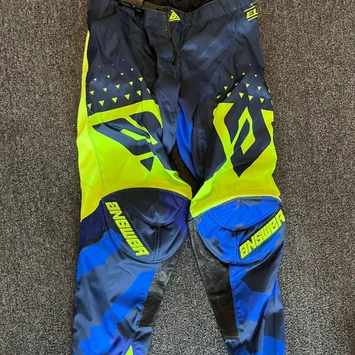 Answer Racing Gear Set 28 / L
