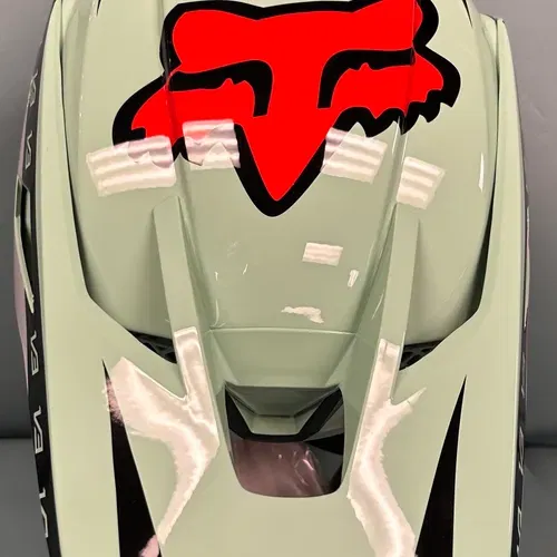 Fox V3 RS Divide Helmet 