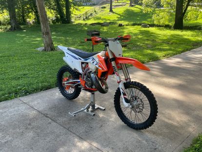2022 KTM 125 XC