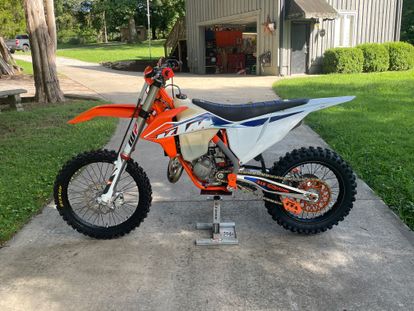 2022 KTM 125 XC