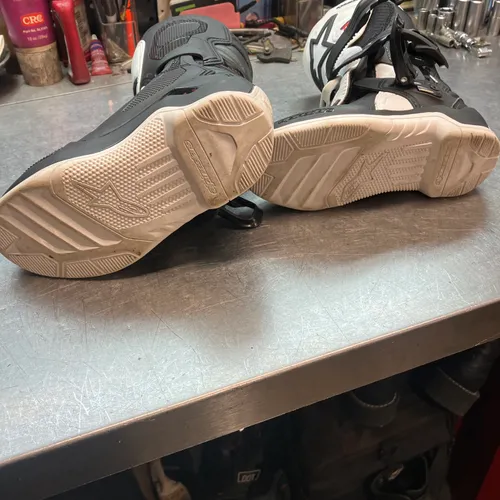 Alpinestars Tech 3 Size 11 Kids