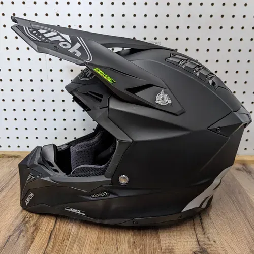 AIROH Aviator 3 Matte Black XL