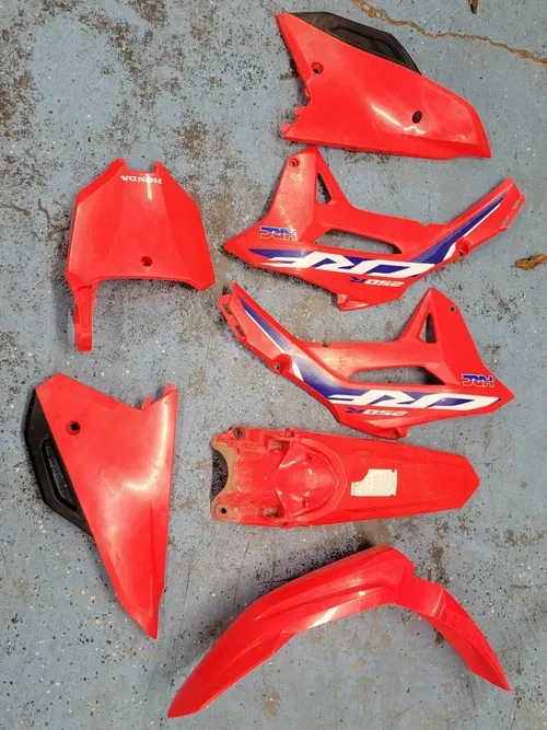 2022 Honda CRF250R Plastics Fenders Shrouds Side Covers Number Plate OEM