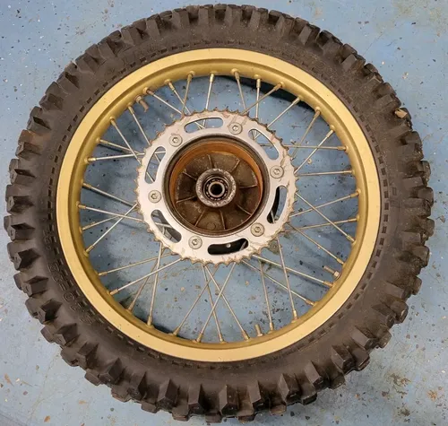 82 83 Yamaha YZ 125 IT 175 250 Rear Wheel Rim Hub Spokes Tire 18" Japan D.I.D