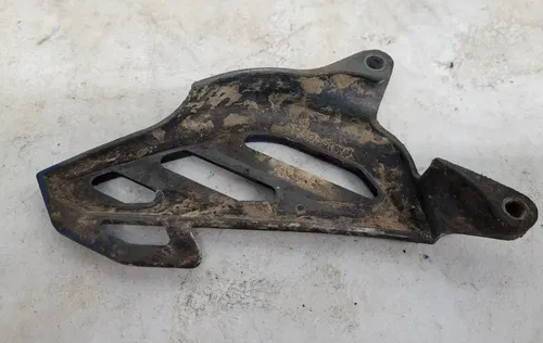 2001-2005 Yamaha YZ250F WR250F front sprocket cover case saver 5BE-15421-20-00