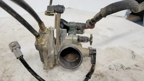 2018 Kawasaki KX250F Keihin Throttle Body with Fuel Injectors Cables 16163-0917