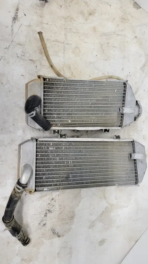 2018 Kawasaki KX250F Radiators Left and Right cooling system