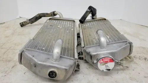 2018 Kawasaki KX250F Radiators Left and Right cooling system