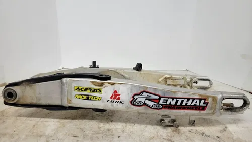 2018 Kawasaki KX250F Swingarm Suspension Rear Swing Arm OEM 33001-0728 KX 250F