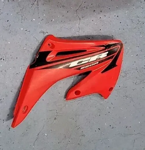 2007 Honda CR250R Plastics Set Red Shrouds Fenders Side Covers Number Plate OEM