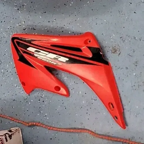 2007 Honda CR250R Plastics Set Red Shrouds Fenders Side Covers Number Plate OEM