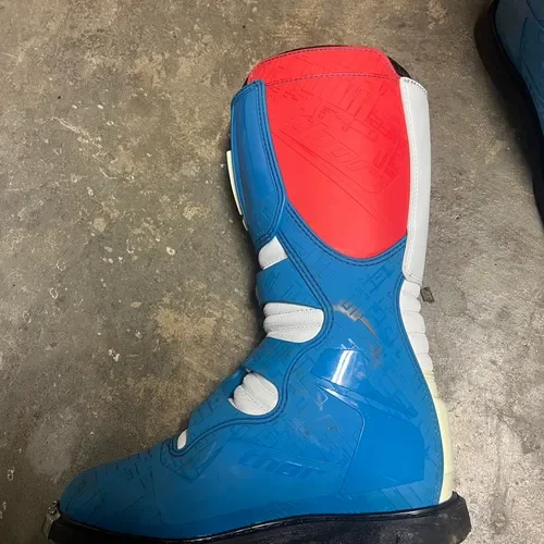 Thor Size 12 Boots 