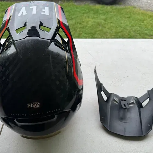 Fly Formula Carbon Helmet (medium)