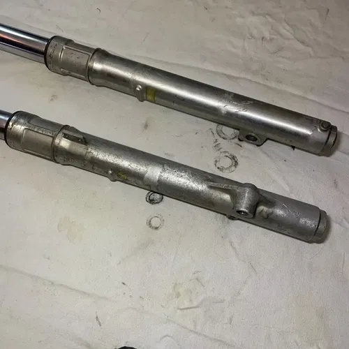 1984 Honda CR250 CR 250 Front Forks Fork Left Right Set 51400-KA4-742