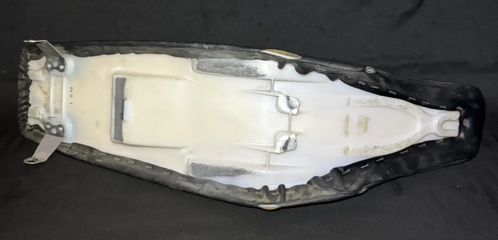 2009-2011 09 KAWASAKI KX250F KX450F SEAT SADDLE OEM 53066-0207-MA 53066-0244-MA