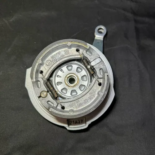 00-23 2022 Yamaha TTR 125L TTR 125 TTR125LE Rear Brake Drum Assembly OEM