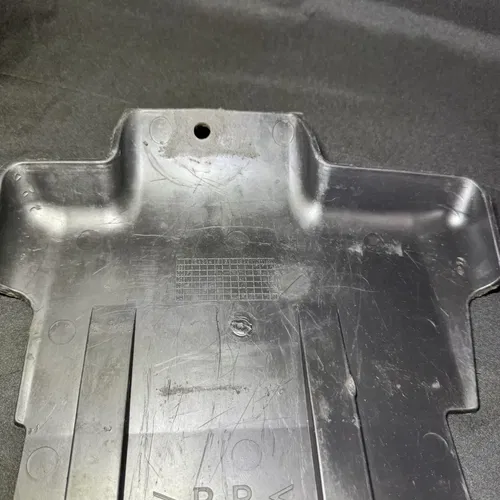 Yamaha 125 TTR125L OEM Original Plastic Skid Plate Engine Guard 1B2-F1471-00-00