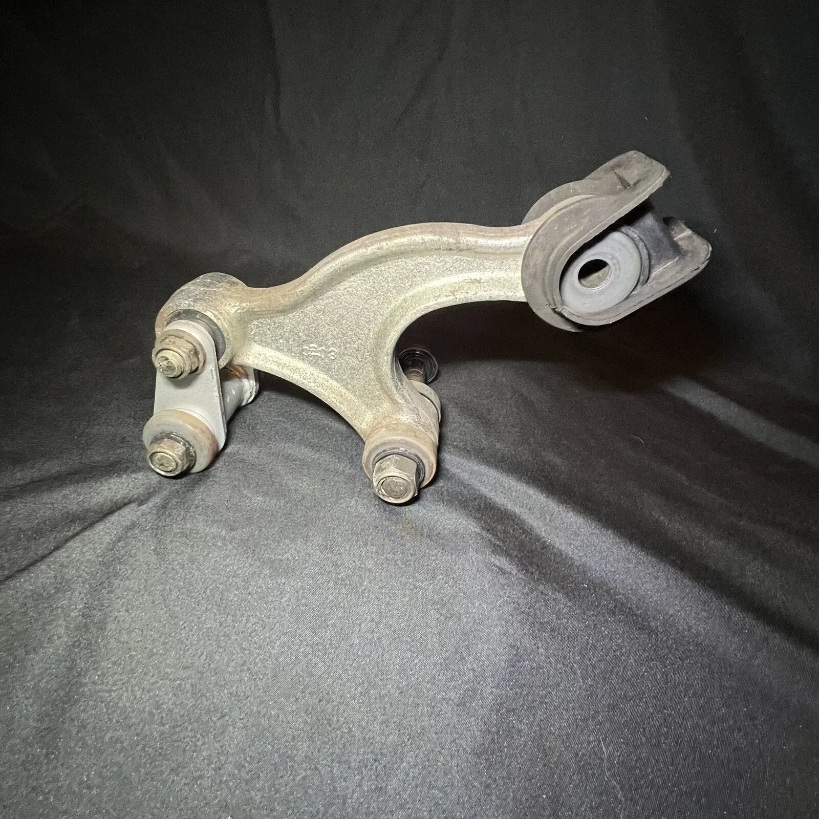 00-07 Yamaha TTR125 TTR125LE Shock Linkage Link Suspension TTR 125L Yamaha OEM