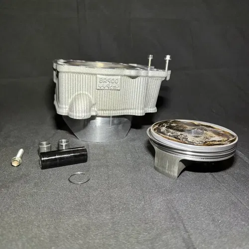 2020-2023 Yamaha YZ450F OEM Cylinder Top End Motor Engine B2W-11311-00-00