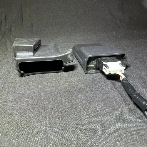 2018-2022 Yamaha YZ450F YZ450FX 450 WiFi Computer Module Relay Box BR9-85810-02