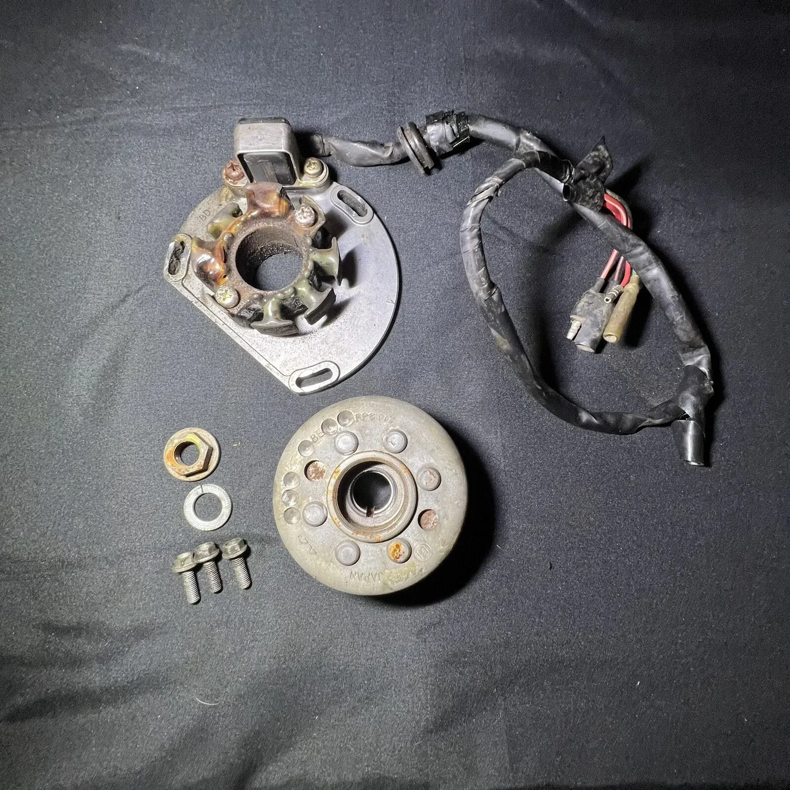 98-05 KTM 125 SX Stator and Fly Wheel Ignition Generator Assembly 50339004000