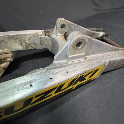 1989-1996 1989 Suzuki RMX-250 - used OEM Swingarm rear suspension Rmx250