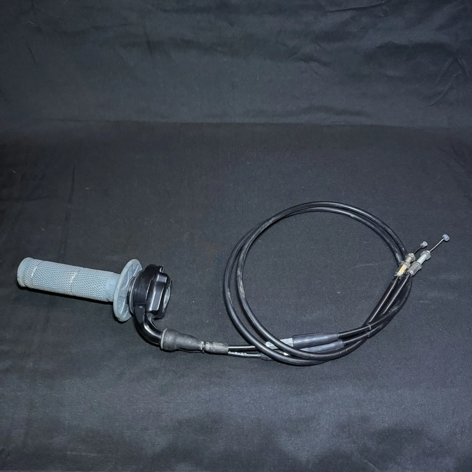 2000-2024 SUZUKI DRZ400 DRZ400SM OEM THROTTLE TUBE HOUSING CABLES ASSEMBLY