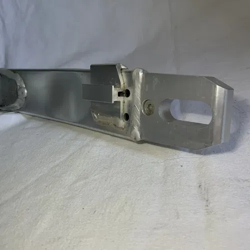 2005-2017 Suzuki DRZ 400 Rear Suspension Swingarm Swing Arm Frame OEM Swinging