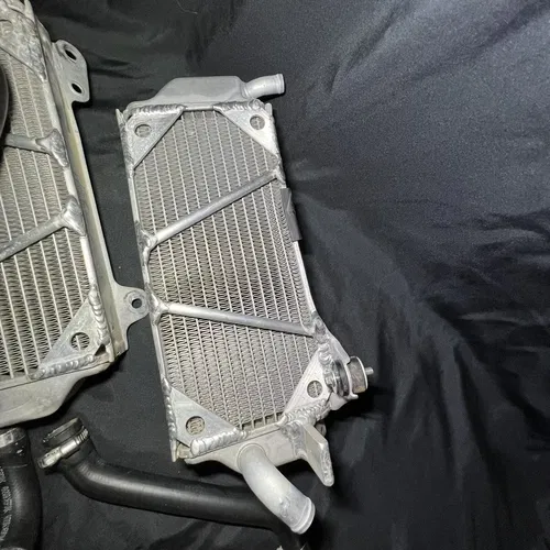 2021 Yamaha YZ450 ICW Pair Radiator Cooling Right Left YZ250F YZ 450F 2018-2022