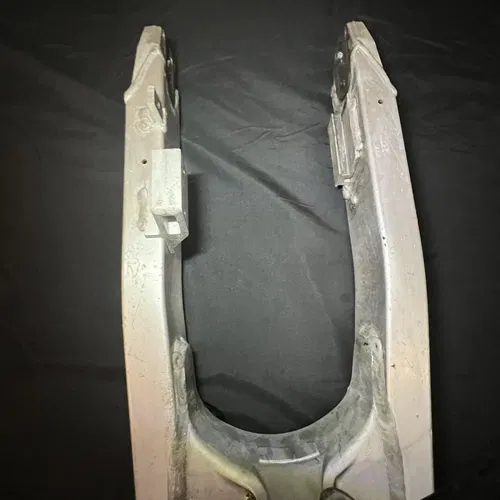 96-06 SUZUKI RM125 RM250 RM250Z OEM REAR ARM SWINGARM SWING ARM SUSPENSION 61000