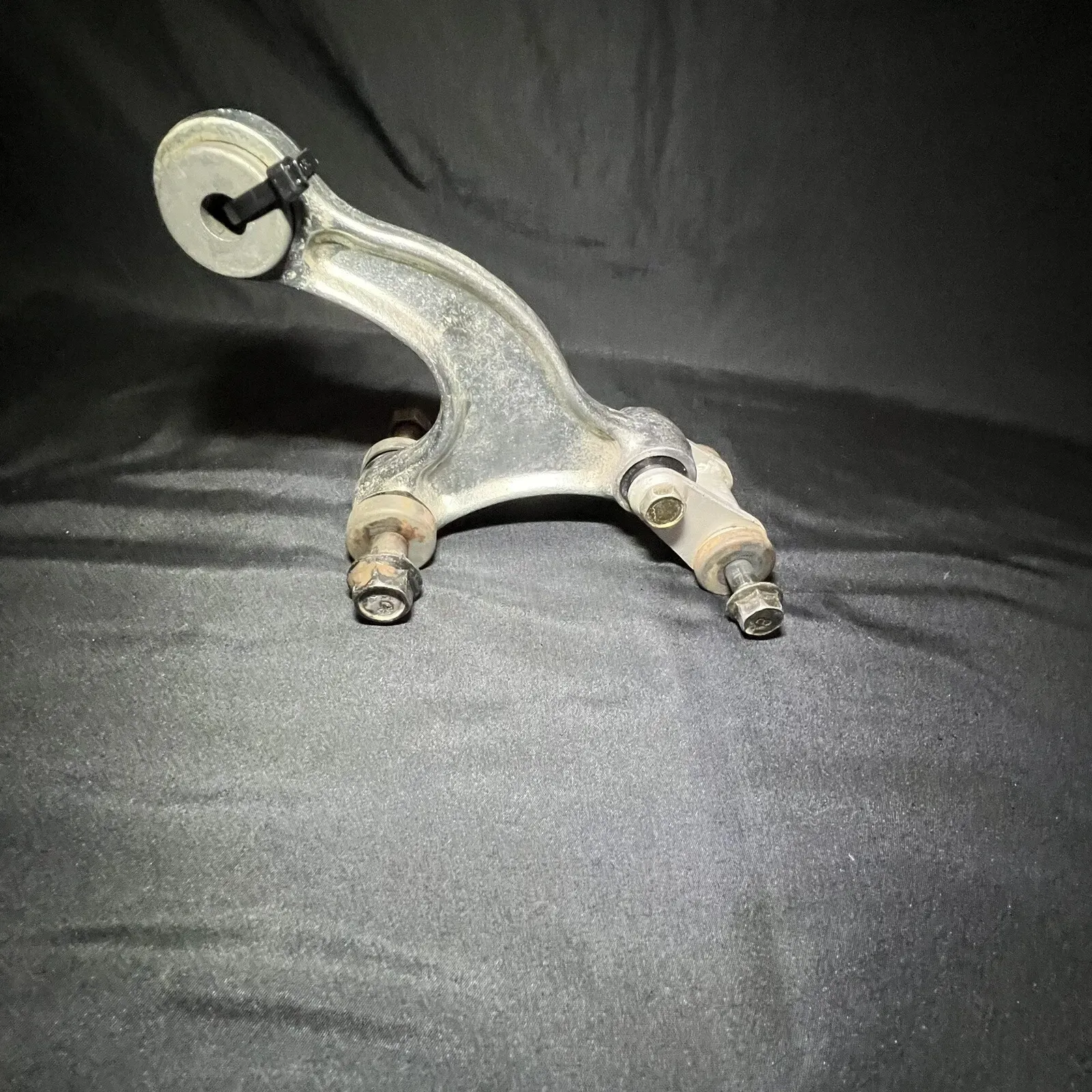 00-23 Yamaha TTR125 TTR125LE Shock Linkage Link Suspension TTR 125L Yamaha OEM