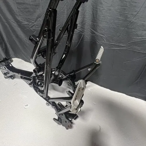 2017-2022 Kawasaki Z125 PRO OEM Main Frame BOS